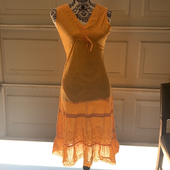 Dress from Mexico - Picture 2 of 4